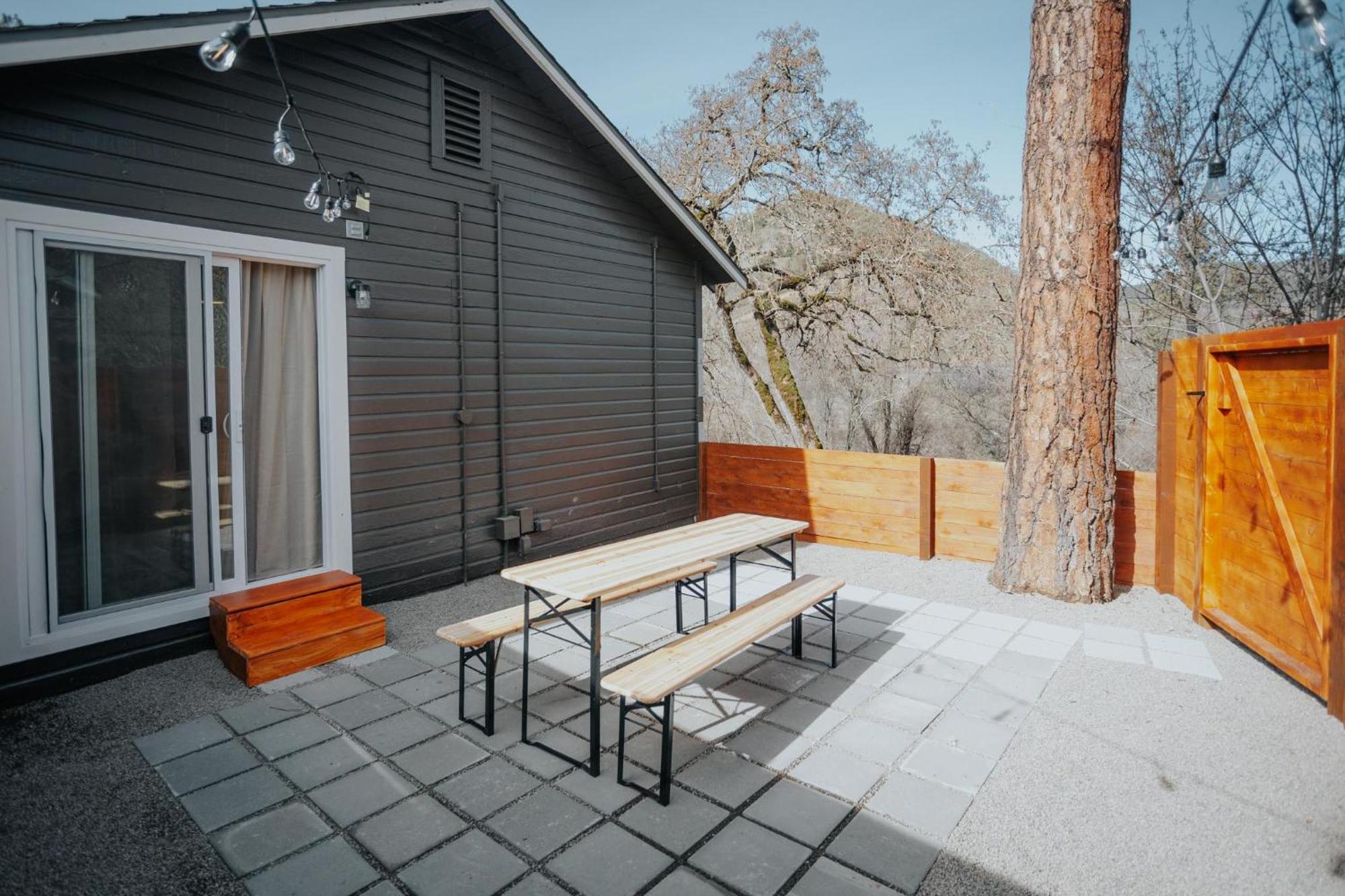 Waterfront River Apartments Rogue River Εξωτερικό φωτογραφία